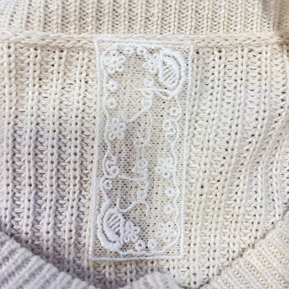 Sadie & Sage Floral Granny Crochet Sweater Relaxed Retro Contemporary Small - Picture 7 of 9